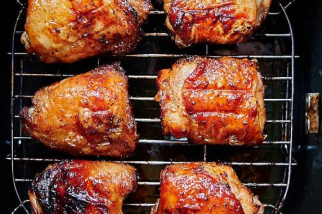 How to make Air Fryer Crispy Chicken Thighs